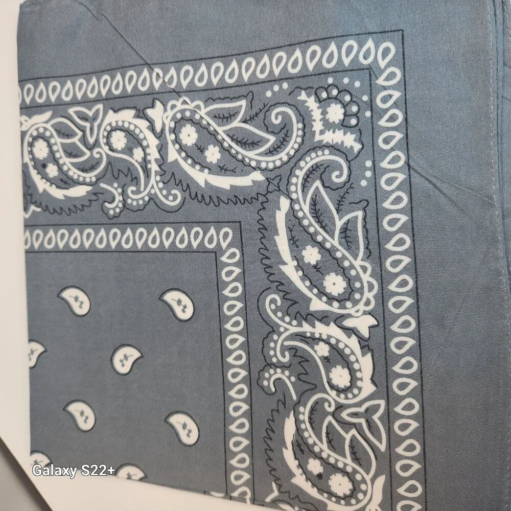 Tan Green Gray Colorful Bandanas 21x21 Inch Square Western Style - Picture 3 of 5